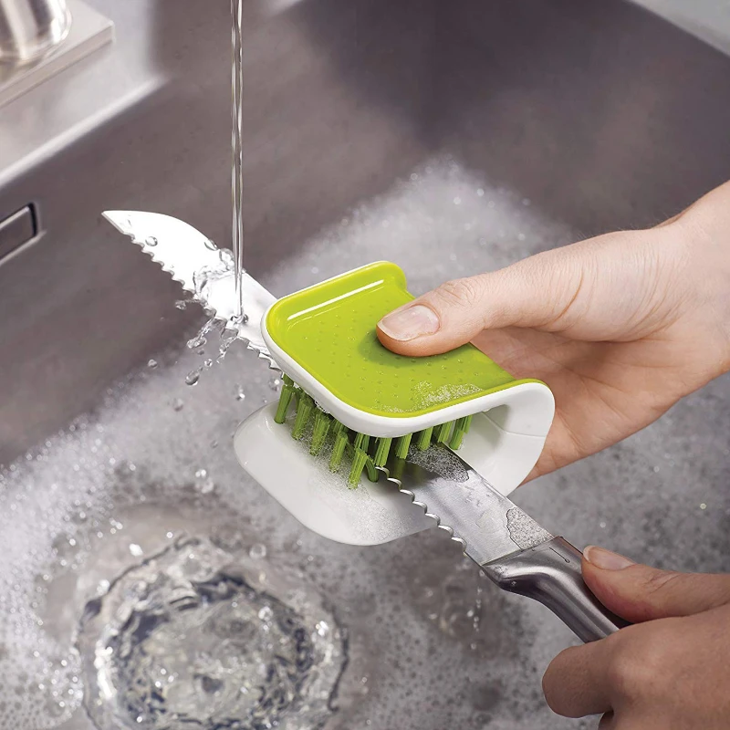 non slip blade brush