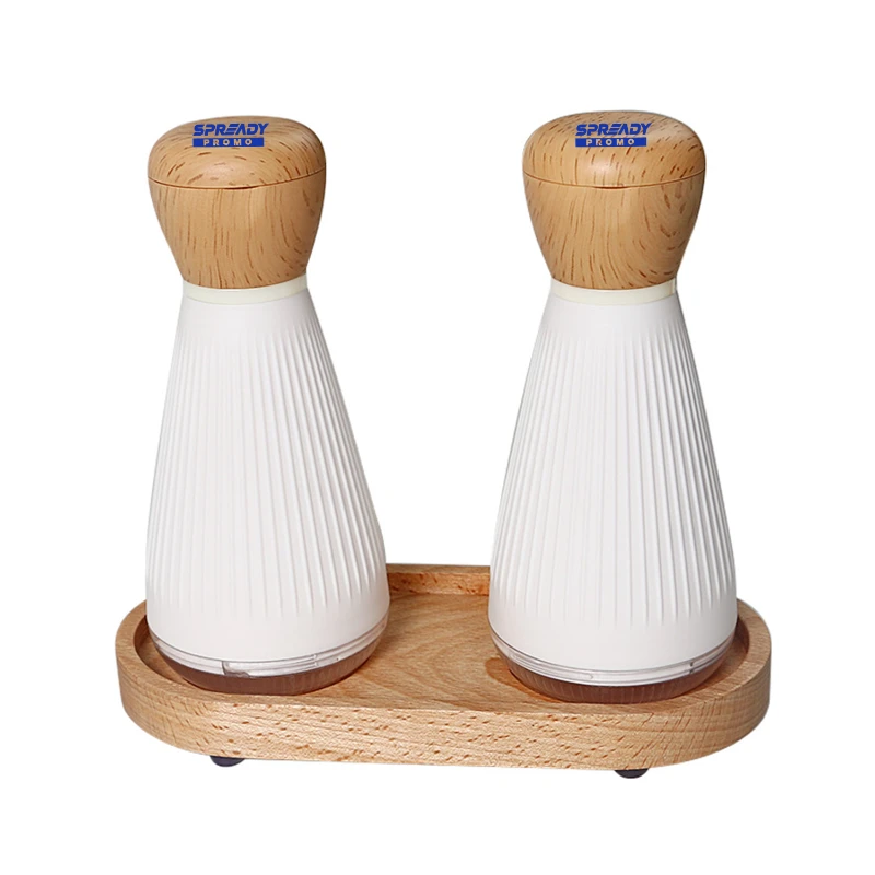 salt and pepper grinder set
