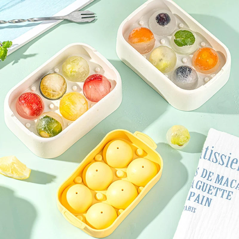 6 grid ice maker with lid