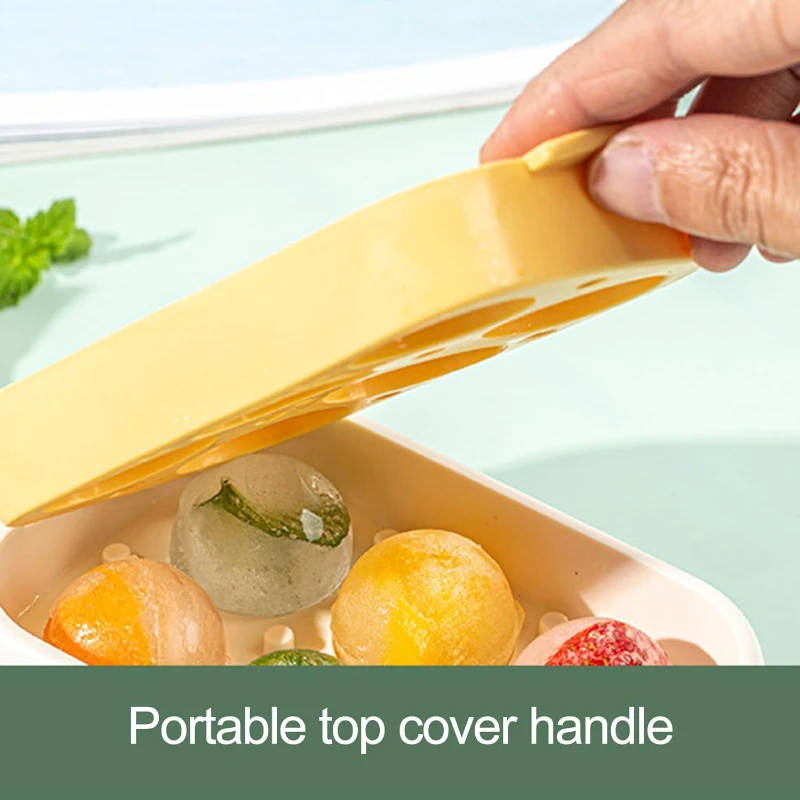 6 grid ice maker with lid