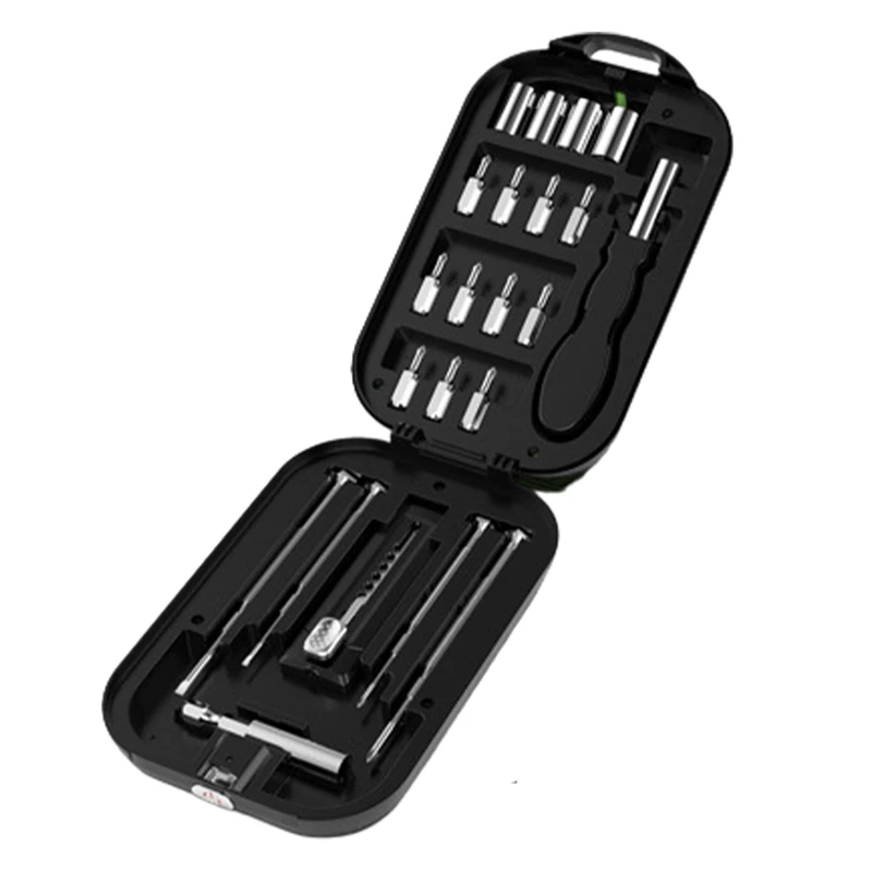 22 piece suitcase shaped tool set